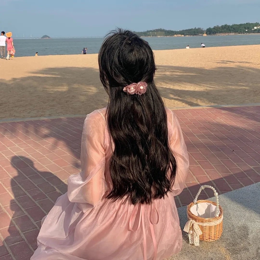 开膛少女的异想世界海报